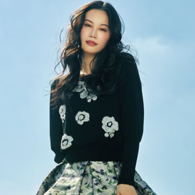 ＜TO BE CHIC (Women)＞ラメフェザー　モチーフニット（Ｗ５Ｎ０７６５７＿＿）