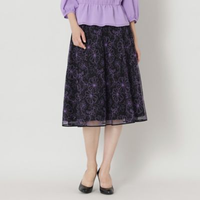＜TO BE CHIC (Women)＞ラインフラワーチュール刺しゅう　スカート（Ｗ５Ｓ０１２１０＿＿）