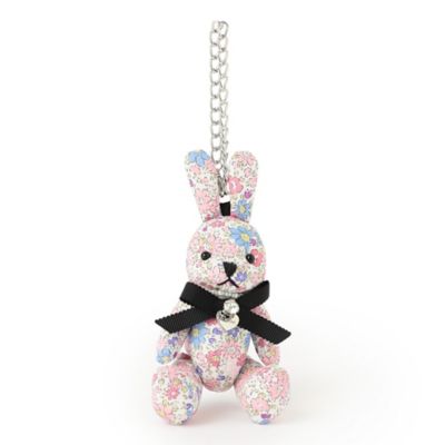＜TO BE CHIC (Women)＞フラワーラビット　バッグチャーム【アリス】（Ｗ５Ｙ４２６４５＿＿）