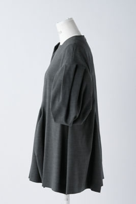 ＡＳＹＭＭＥＴＲＹ ＶＯＬＵＭＥ－ＳＬＥＥＶＥ ＰＵＬＬＯＶＥＲ