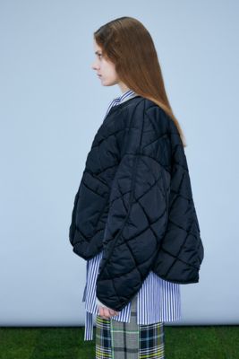 ＳＡＴＩＮ ＱＵＩＬＴＥＤ ＪＡＣＫＥＴ（３００ＧＡ２３０－１１２０ 