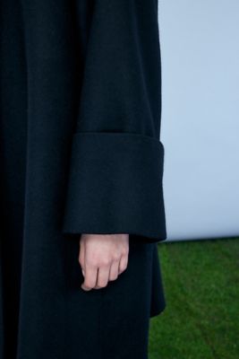 ＣＡＰＥ　Ａ－ＬＩＮＥ　ＣＯＡＴ（３００ＧＡ２３０－１３４０）