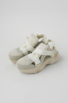 ＜ENFOLD (Women)＞ＳＮＥＡＫＥＲＳ－ＳＡＮＤＡＬ（３００ＧＡ２５５－１０７０）