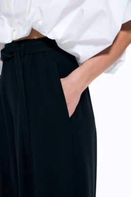 ＢＥＬＴ　ＷＩＤＥ－ＴＲＯＵＳＥＲＳ（３００ＨＡ２３１－０５８０）