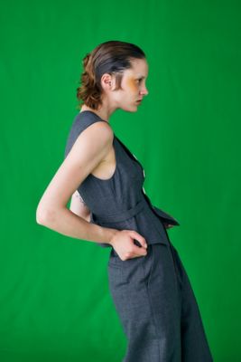 ＭＩＮＩＭＡＬ－ＳＨＡＰＥ－ＶＥＳＴ（３００ＨＳ１３０－０４２０）