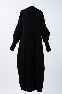 ＣＵＲＶＥ－ＳＬＥＥＶＥ ＡＳＹＭＭＥＴＲＹ－ＤＲＥＳＳ 