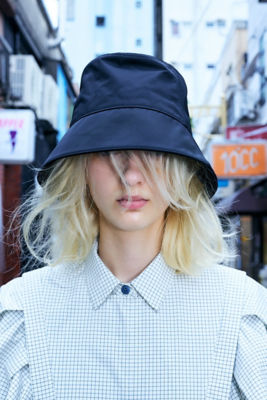 ＜ENFOLD (Women)＞ＢＵＣＫＥＴ－ＨＡＴ（３００ＨＳ２５６－２４１０）