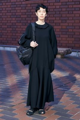 14,400円ENFOLD NECK-PLEATS DRESS