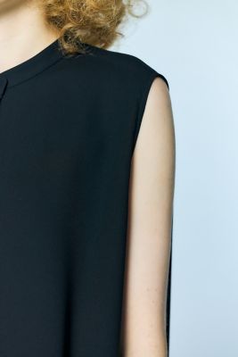 ＬＡＹＥＲＥＤ　Ａ－ＬＩＮＥ　ＴＡＮＫ－ＴＯＰＳ（３００ＩＡ２３０－０６６１）