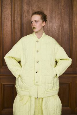 ジャケット・アウター Sillage MANTEAU COURT 3 POCHES ステッチレスロングダウンコート(ダウンジャケット・コート