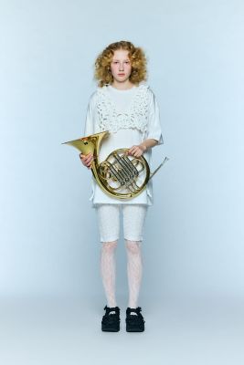 ＳＬＩＴ－ＳＬＥＥＶＥＳ　Ｔ－ＳＨＩＲＴ（３００ＩＡ２８０－１１５１）