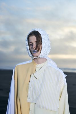 ＳＵＭＭＥＲ　ＬＯＯＳＥ　ＳＨＩＲＴ（３００ＩＳ２３０－２３２１）