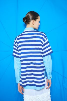 Ｔ－ＳＨＩＲＴ（３００ＩＳ５８０－１８１１）