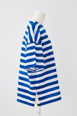 Ｔ－ＳＨＩＲＴ（３００ＩＳ５８０－１８１１）