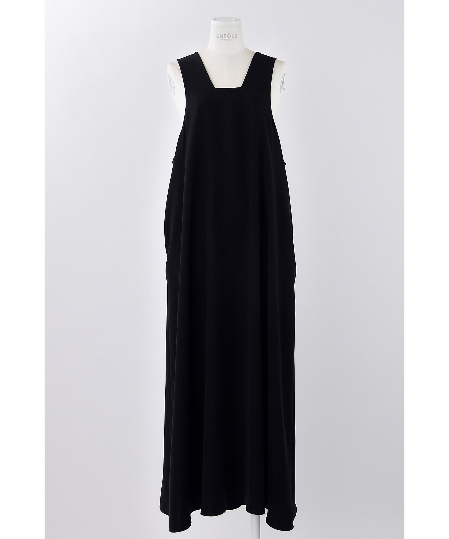 WIDE FLARE DRESS(300IS733-1101 WIDE FLARE DRESS(300IS733-1101