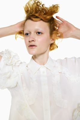 FRILL－BODY SHIRT（300JS530－2081