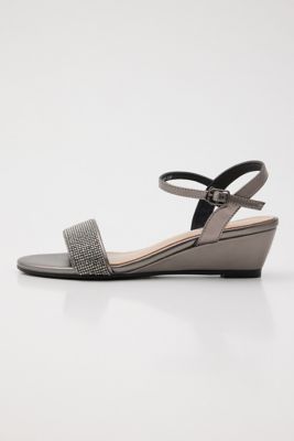＜STACCATO＞メタリックコスモスサンダル（３５０ＨＳ１３６－６６８０）
