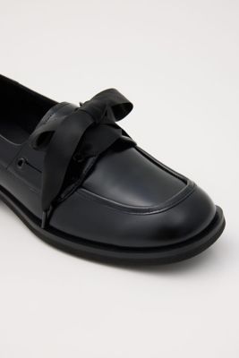 グロッシーリボンローファー（350IA148－8340