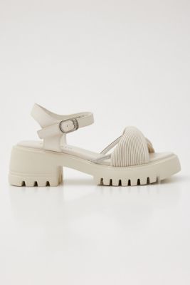 クレープツイストタンクソールサンダル（３５０ＩＳ１３６－６０５０）