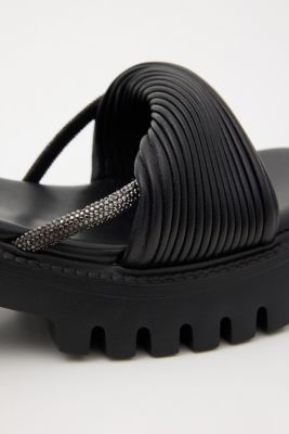 クレープツイストタンクソールサンダル（３５０ＩＳ１３６－６０５０）