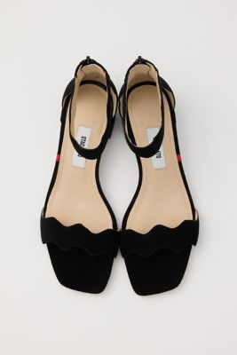 スカラップカットサンダル（３５０ＩＳ１３６－６６８０）