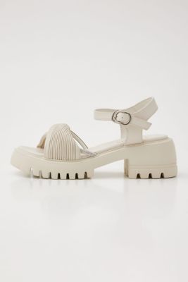 ＜STACCATO＞クレープツイストタンクソールサンダル（３５０ＪＳ１３６－６０５０）