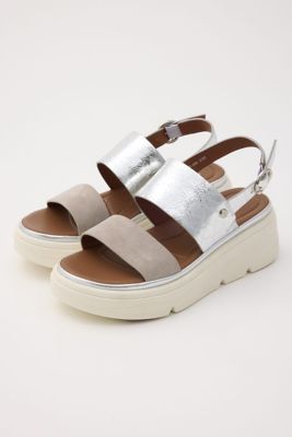 ＜STACCATO＞グリッターコンビクラウドルライトサンダル（３５０ＪＳ１３７－７８８０）