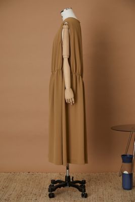 Ｆｉｎｅ　ｇａｔｈｅｒ　ａｓｙｍｍｅｔｒｙ　ｔｏｐｓ（４６０ＥＳＳ３０－０８７０）
