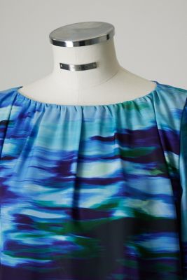 Ｗａｔｅｒ　ｌｉｌｉｅｓ　ａｒｔ　ｐｒｉｎｔｅｄ　ｄｒｅｓｓ（４６０ＧＡＬ３３－０９００）
