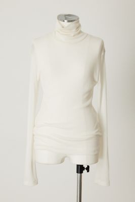 Ｓｔａｎｄａｒｄ ｔｕｒｔｌｅｎｅｃｋ ｃｕｔ ｔｏｐｓ