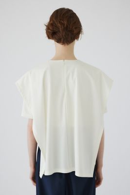 Ｌａｙｅｒｅｄ　ｓｑｕａｒｅ　ｃｕｔ　ｔｏｐｓ（４６０ＨＡＳ８０－０２２１）
