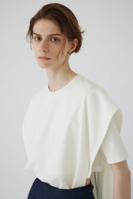 Ｌａｙｅｒｅｄ　ｓｑｕａｒｅ　ｃｕｔ　ｔｏｐｓ（４６０ＨＡＳ８０－０２２１）