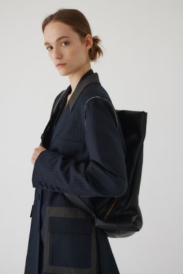Minimal shoulder big bag