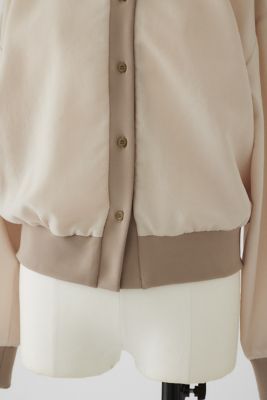 Ｓｉｍｉｌａｒ　ｃｏｌｏｒ　ｌｉｇｈｔ　ｂｌｏｕｓｏｎ（４６０ＨＳＮ３０－０８７０）