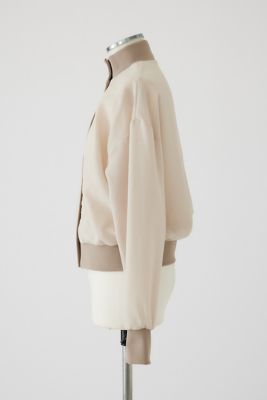 Ｓｉｍｉｌａｒ　ｃｏｌｏｒ　ｌｉｇｈｔ　ｂｌｏｕｓｏｎ（４６０ＨＳＮ３０－０８７０）