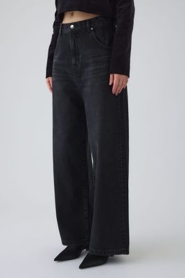 Middle straight black denim