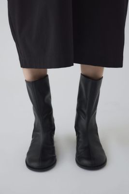 Ｌｅａｔｈｅｒ　ｃｕｔｔｉｎｇ　ｂｏｏｔｓ　ｓａｎｄａｌ（４６０ＩＡＮ５０－０１０１）
