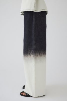 Ｇｒａｄａｔｉｏｎ　ｄｅｎｉｍ　ＰＴ（４６０ＩＳＬ１１－０８３１）
