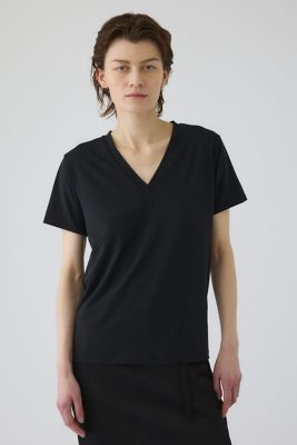 Smooth texture v－neck tee（460JAS80