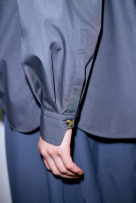 egg drape shirt（470GA430－0280