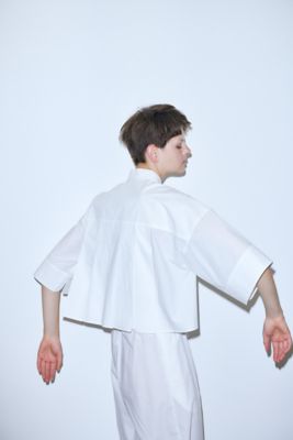 cropped half－sleeves shirt