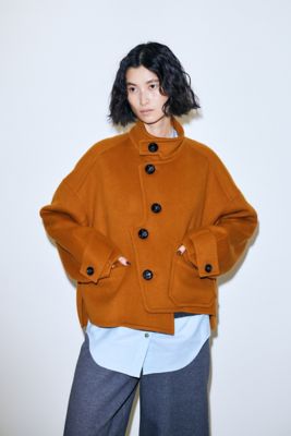 ＜nagonstans (Women)＞ａｓｙｍｍｅｔｒｙ　ｓｈｏｒｔ　ｃｏａｔ（４７０ＧＡ８３０－０８４０）