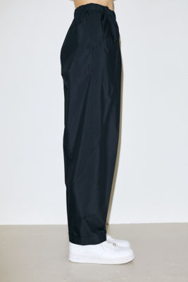 ｒｏｌｌ－ｕｐ ｅｌａｓｔｉｃ ｔａｐｅｒｅｄ ｐａｎｔｓ