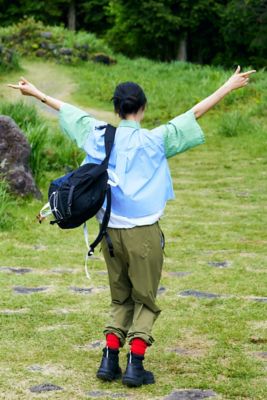 ★未使用★ナゴンスタンス　フレアVネックトップス ☆未使用 38 ナゴンスタンス フレアVネックトップス