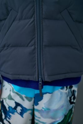 ｚｉｐ　ｖｅｓｔ（４７０ＨＡ８３０－０９３０）