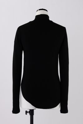 high－neck round long－sleeves t