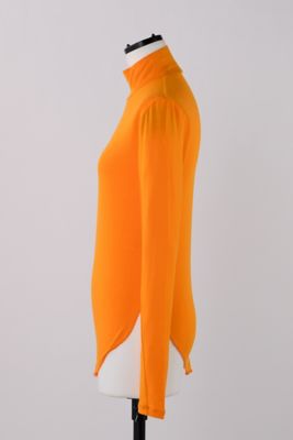 high－neck round long－sleeves t