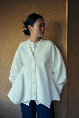 asymmetry－sleeves all－round