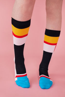 ＜nagonstans (Women)＞ｓｈａｐｅ　ｓｏｃｋｓ（４７０ＨＳ８５６－０６２０）