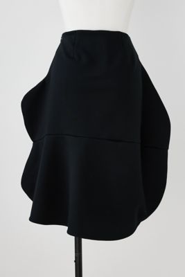 knee length curve skirt